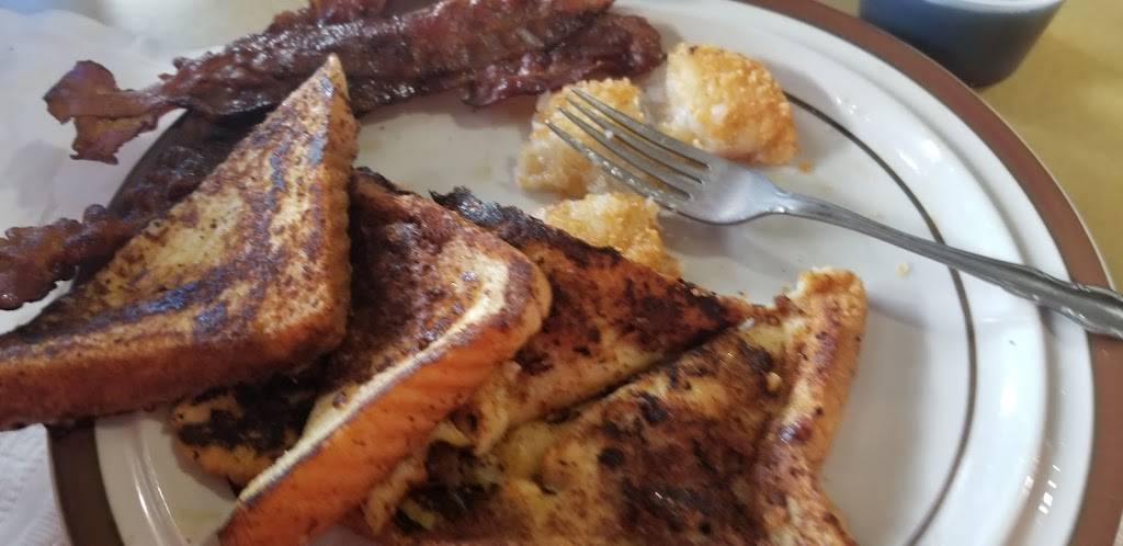 BGs | restaurant | 1152 Virginia Ave, Goshen, VA 24439, USA | 5409975215 OR +1 540-997-5215