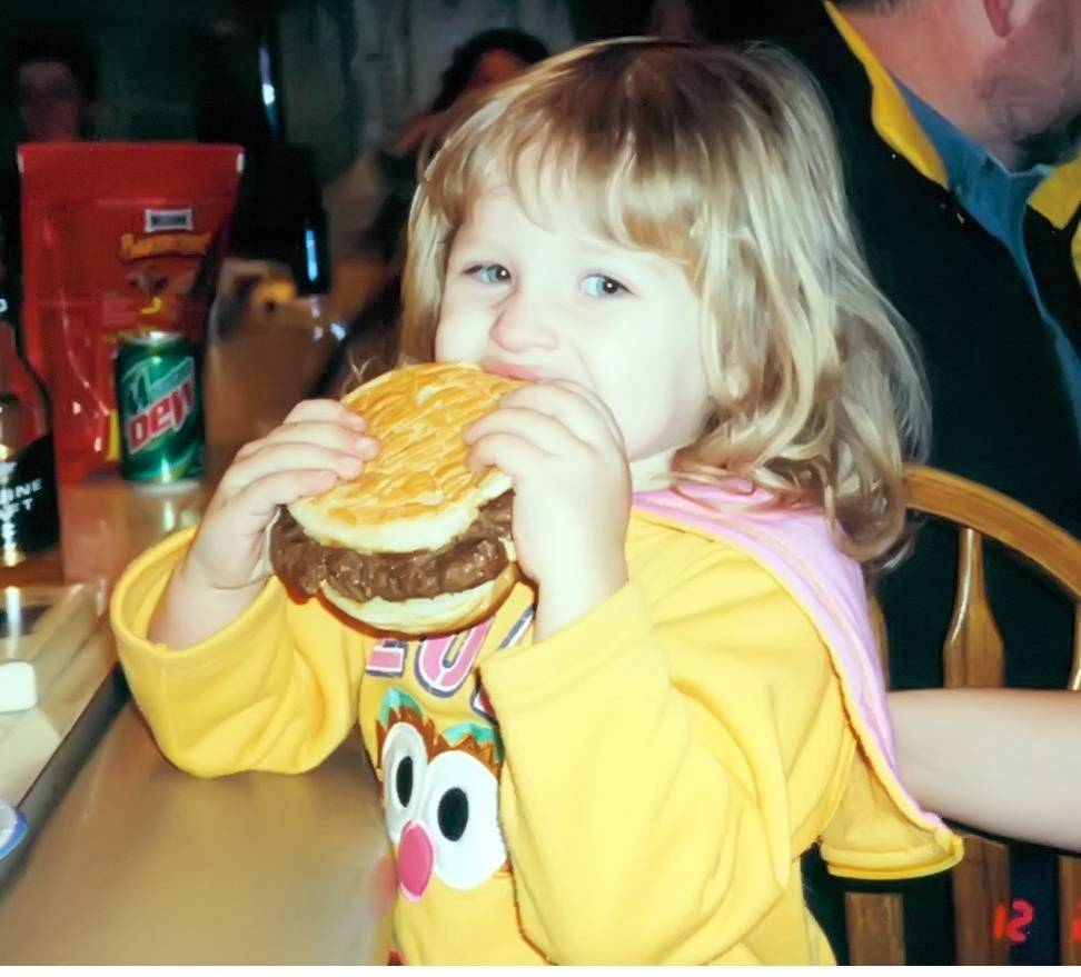 Brown Hut | night club | 2525 N 110th Ave, Chippewa Falls, WI 54729, USA | 7158355880 OR +1 715-835-5880