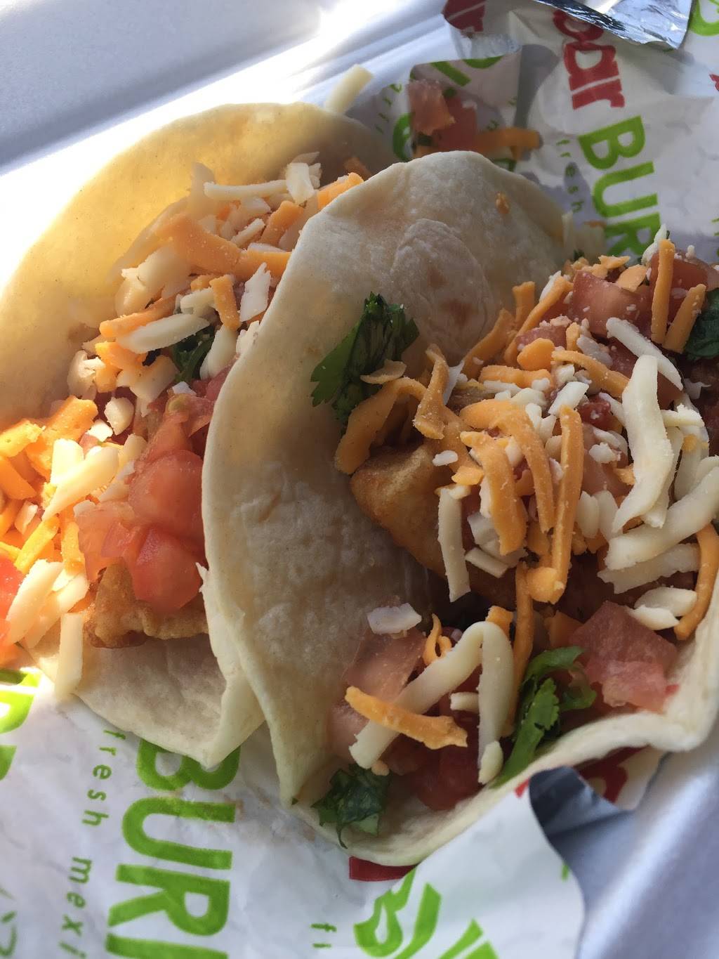 barBURRITO | restaurant | 6464 Yonge St, North York, ON M2M 3X4, Canada | 4165902552 OR +1 416-590-2552