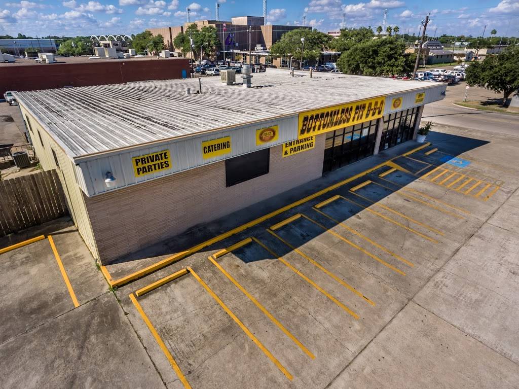 Bottomless Pit BBQ & Catering | restaurant | 2815 Leopard St, Corpus Christi, TX 78408, USA | 3618790900 OR +1 361-879-0900