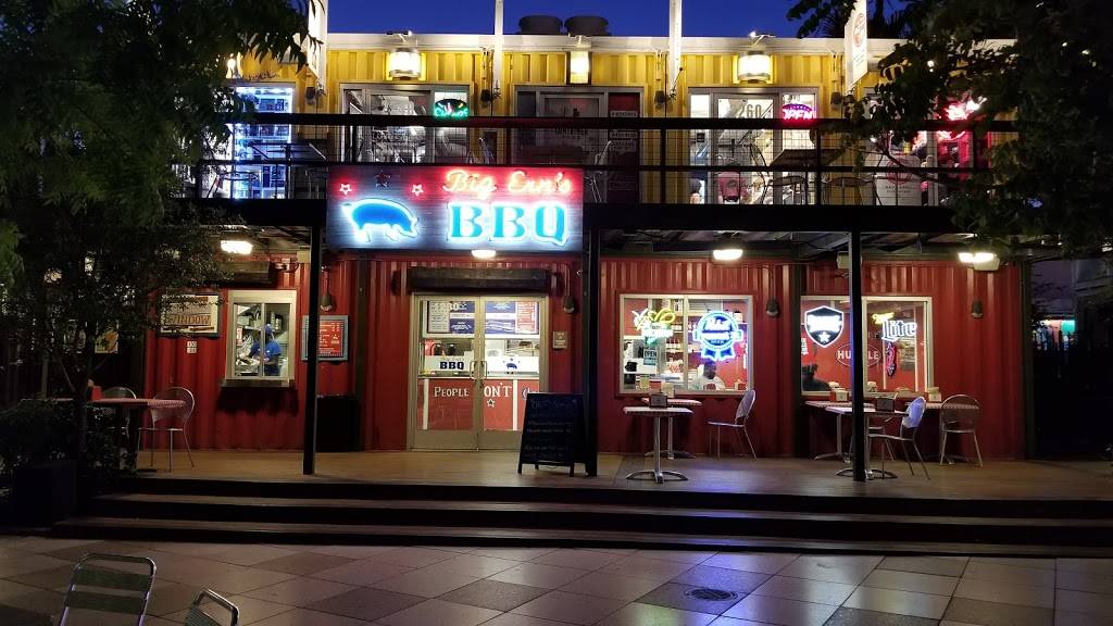 Big Erns BBQ | restaurant | 707 Fremont St, Las Vegas, NV 89101, USA | 7028347845 OR +1 702-834-7845