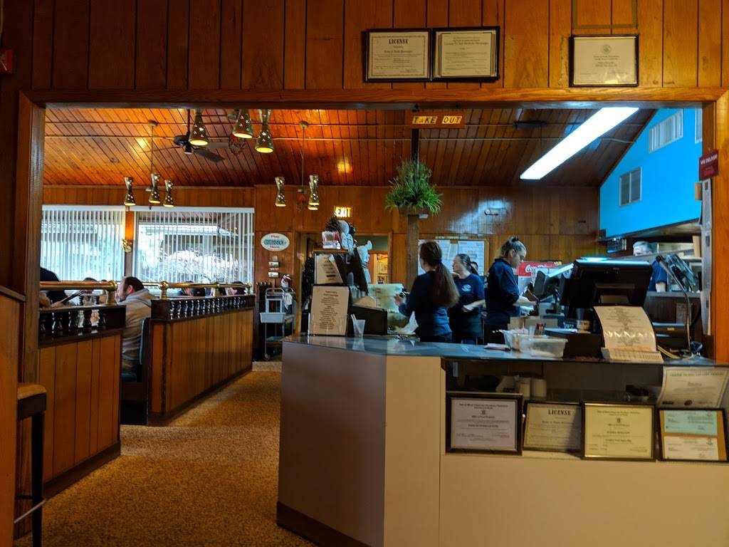 Twins Pizza | restaurant | 1000 Mineral Spring Ave, North Providence, RI 02904, USA | 4017260549 OR +1 401-726-0549