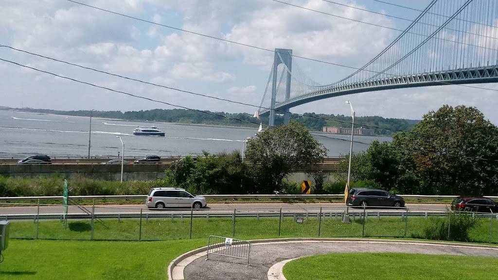 Fort Hamilton Community Club | restaurant | 207 Sterling Dr, Brooklyn, NY 11252, USA | 7187657368 OR +1 718-765-7368