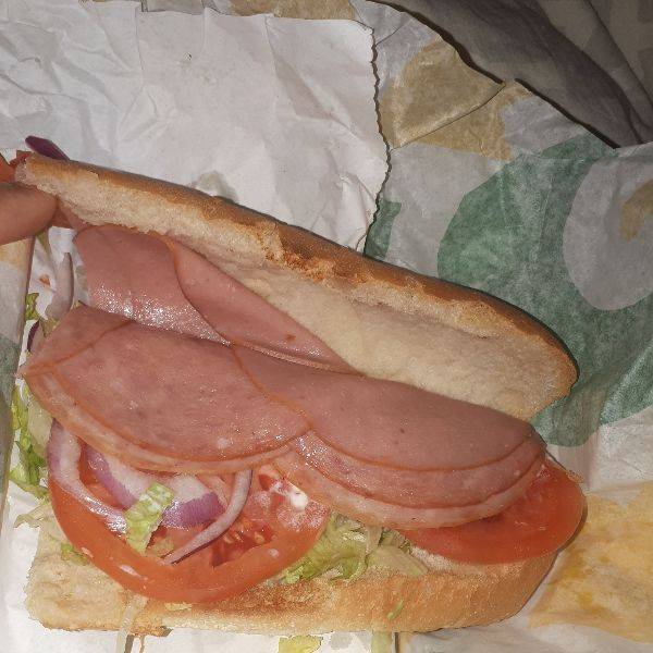 Subway | restaurant | 345 Queen St W Unit 5 A, Brampton, ON L6Y 3A9, Canada | 9054593391 OR +1 905-459-3391