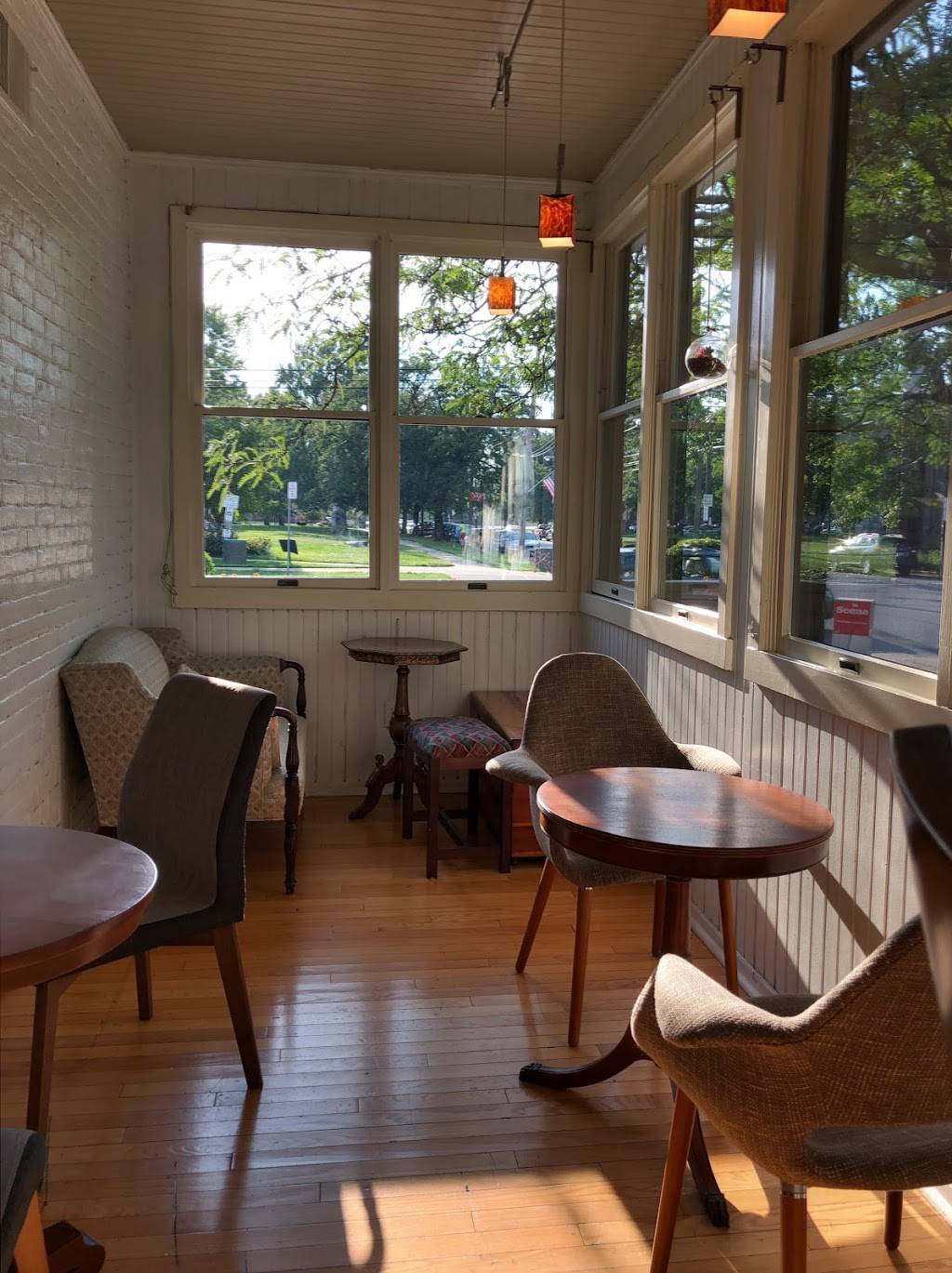 Corner 11 Bowl and Wrap | restaurant | 2391 W 11th St, Cleveland, OH 44113, USA | 2167131757 OR +1 216-713-1757