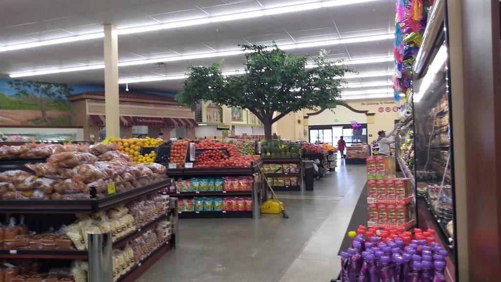 Cardenas Markets | bakery | 1136 W Main St, Merced, CA 95340, USA | 2093861024 OR +1 209-386-1024