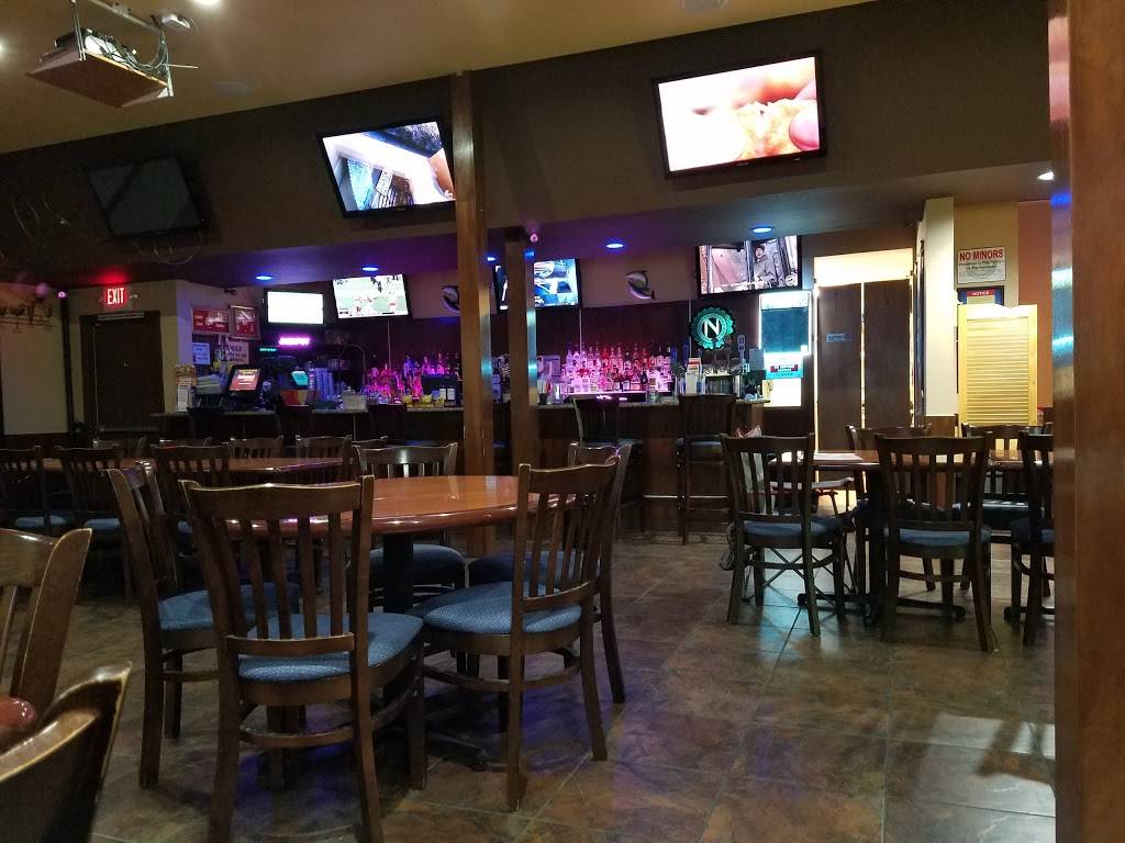 Blue Fin Bar & Grill | restaurant | 7317 NE Sandy Blvd, Portland, OR 97213, USA | 5032064245 OR +1 503-206-4245