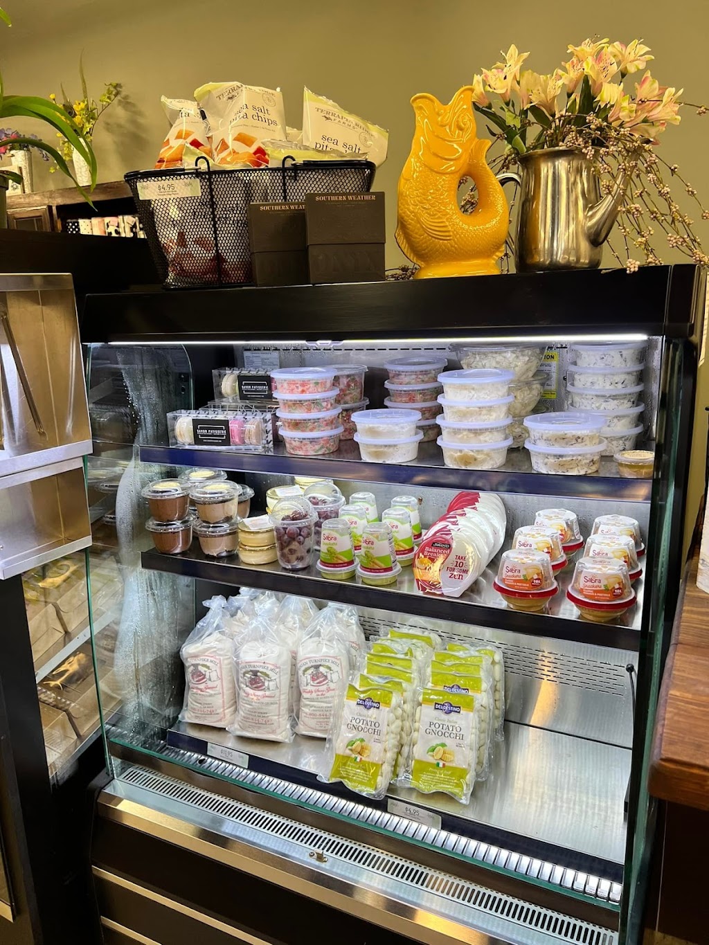 Gregory Gourmet | restaurant | 101 US-64, Augusta, AR 72006, USA | 8706000415 OR +1 870-600-0415