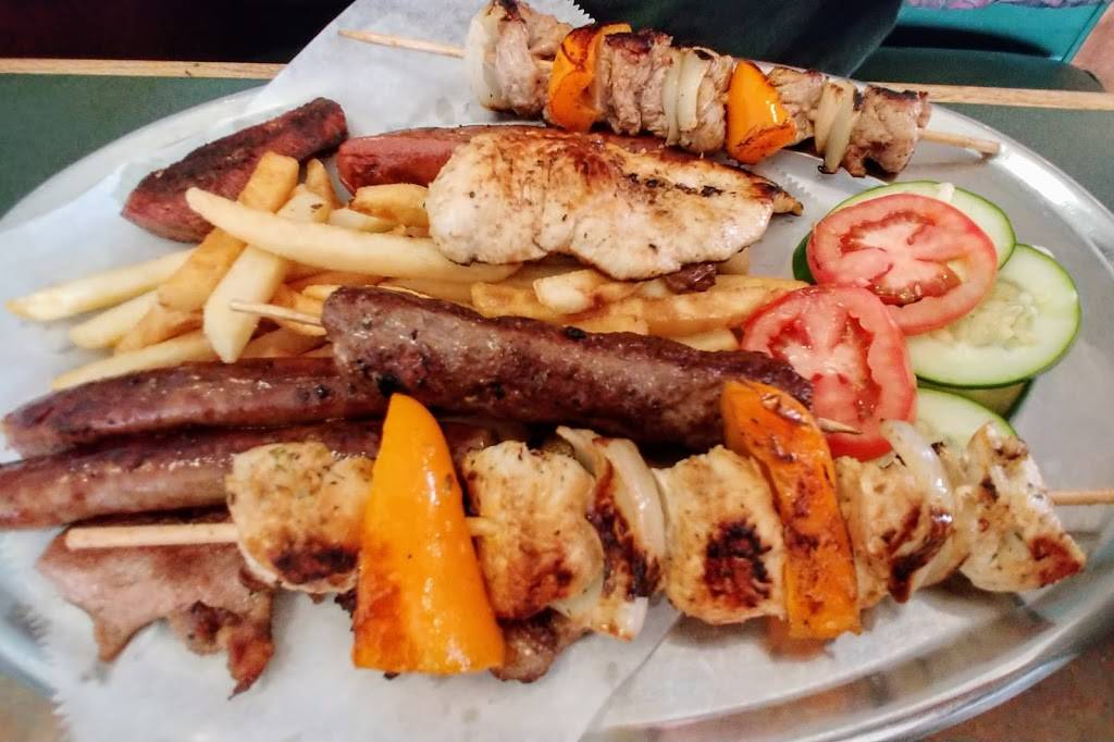 Balkan House | restaurant | 3028 Caniff St, Hamtramck, MI 48212, USA | 3132626234 OR +1 313-262-6234