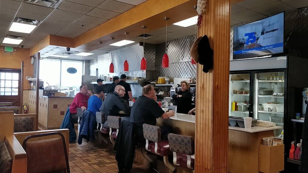 Georges Coney Island & Family Restaurant | restaurant | 1437 S Rochester Rd, Rochester, MI 48307, USA | 2486560030 OR +1 248-656-0030