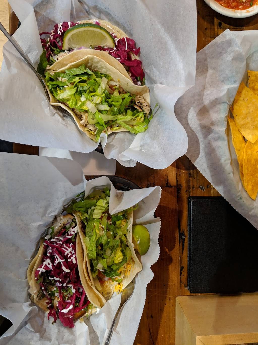 Dont Look Back - Triple | restaurant | 3306 W Broad St, Richmond, VA 23230, USA | 8046552770 OR +1 804-655-2770