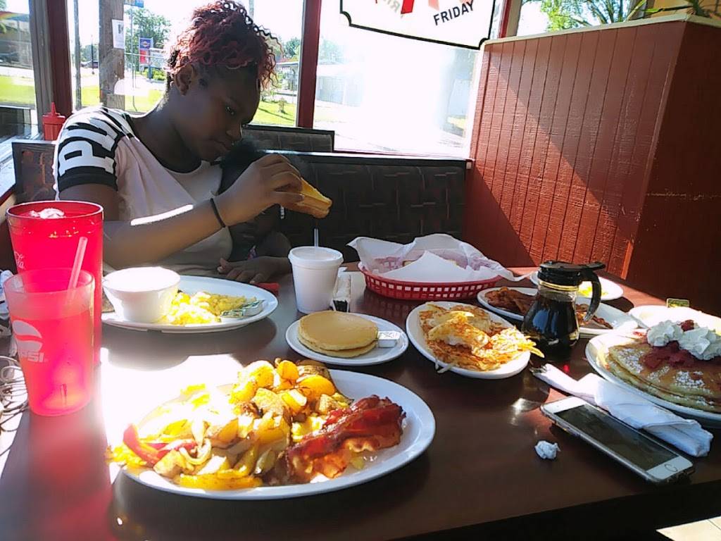 American Grille | restaurant | 1450 Holmes Rd, Ypsilanti, MI 48198, USA | 7345444453 OR +1 734-544-4453