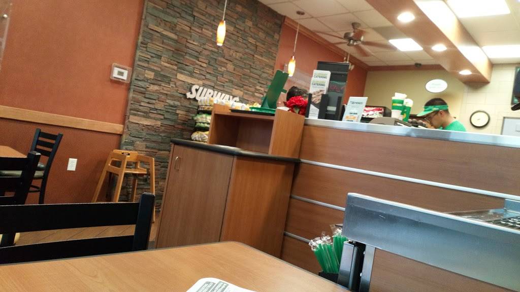 Subway | restaurant | 1009 Casitas Pass Rd, Carpinteria, CA 93013, USA | 8055660373 OR +1 805-566-0373