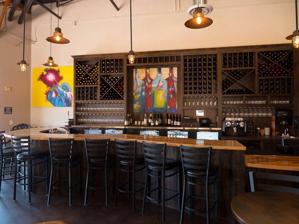 House of Oliver | restaurant | 3992 Douglas Blvd #140, Roseville, CA 95661, USA | 9167739463 OR +1 916-773-9463