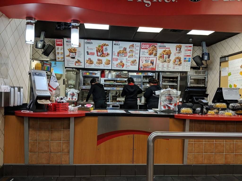 KFC | restaurant | 950 Oakdale Rd, Modesto, CA 95355, USA | 2095780883 OR +1 209-578-0883