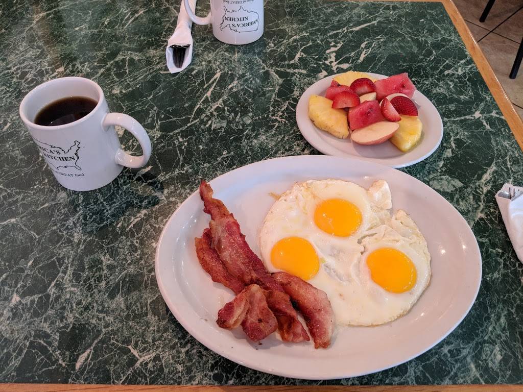 Mamas Restaurant | restaurant | 457 W N Scott St, Joliet, IL 60432, USA | 8152805970 OR +1 815-280-5970