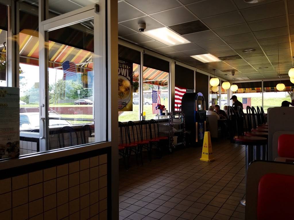 Waffle House | meal takeaway | 3154 Telegraph Rd, St. Louis, MO 63125, USA | 3144870212 OR +1 314-487-0212