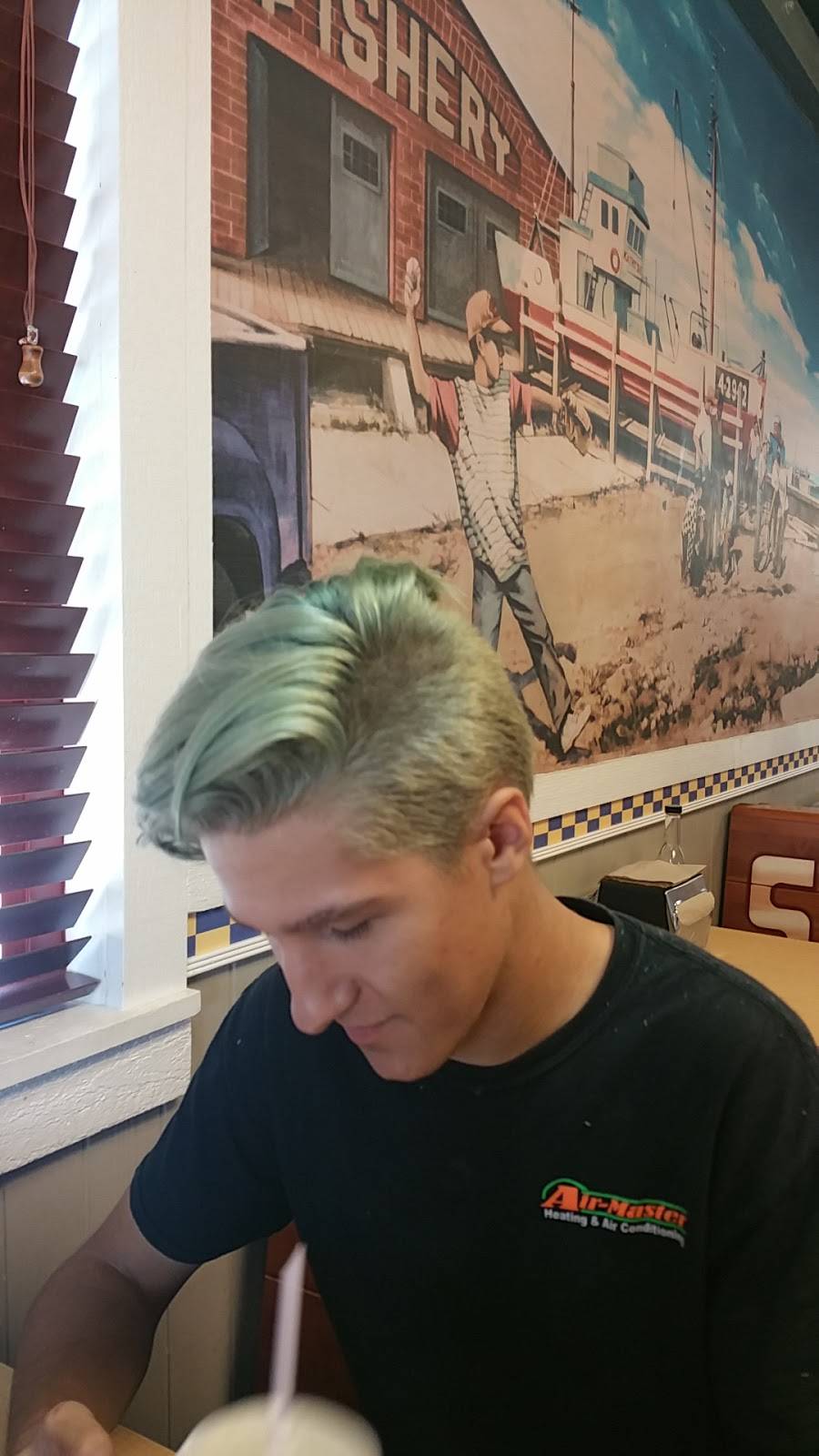 Long John Silvers | restaurant | 3811 W 3rd St, Bloomington, IN 47404, USA | 8123360544 OR +1 812-336-0544