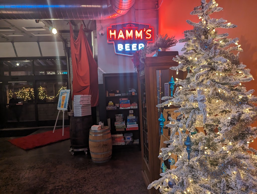 Saint Paul Brewing | restaurant | 688 Minnehaha Ave E, St Paul, MN 55106, USA | 6516981945 OR +1 651-698-1945