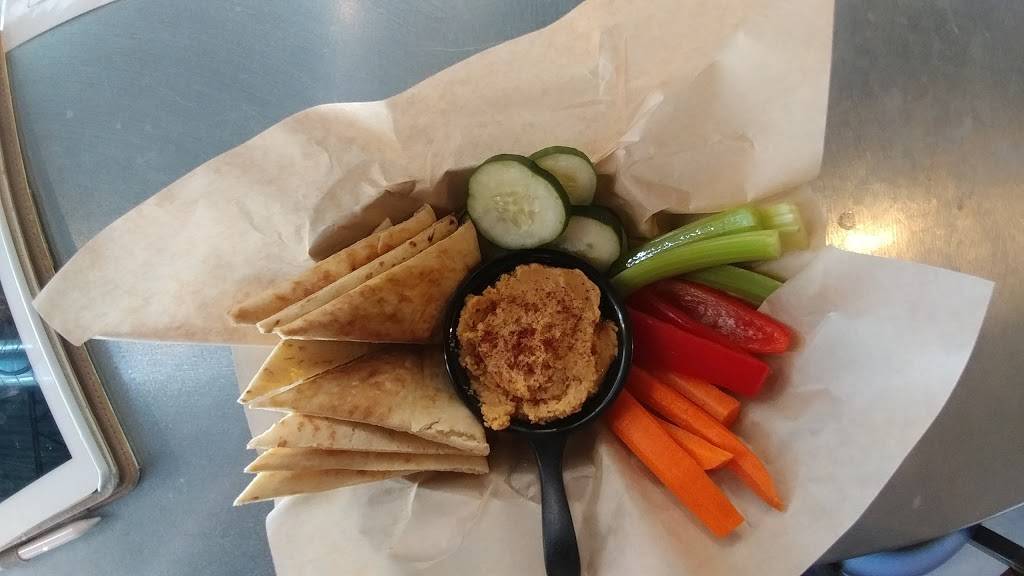 Rubys Beers, Bikes, Brats | restaurant | 429 E 3rd St, Davenport, IA 52801, USA | 5639494582 OR +1 563-949-4582