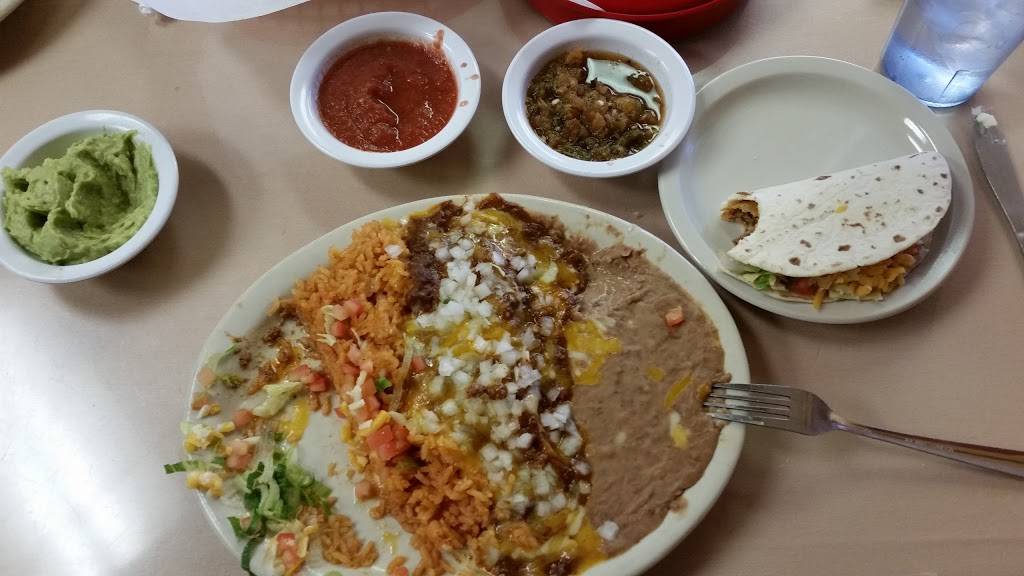 Cardona Foods | restaurant | 850 Meacham Blvd, Fort Worth, TX 76106, USA | 8176256477 OR +1 817-625-6477