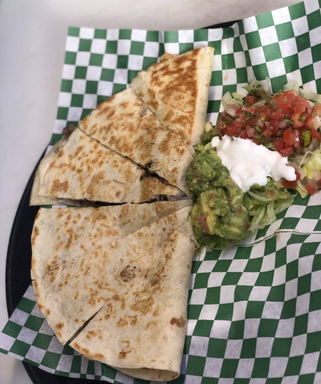 Domingos International Kitchen and fusion | restaurant | 1379 4th St, San Francisco, CA 94158, USA | 4155152767 OR +1 415-515-2767