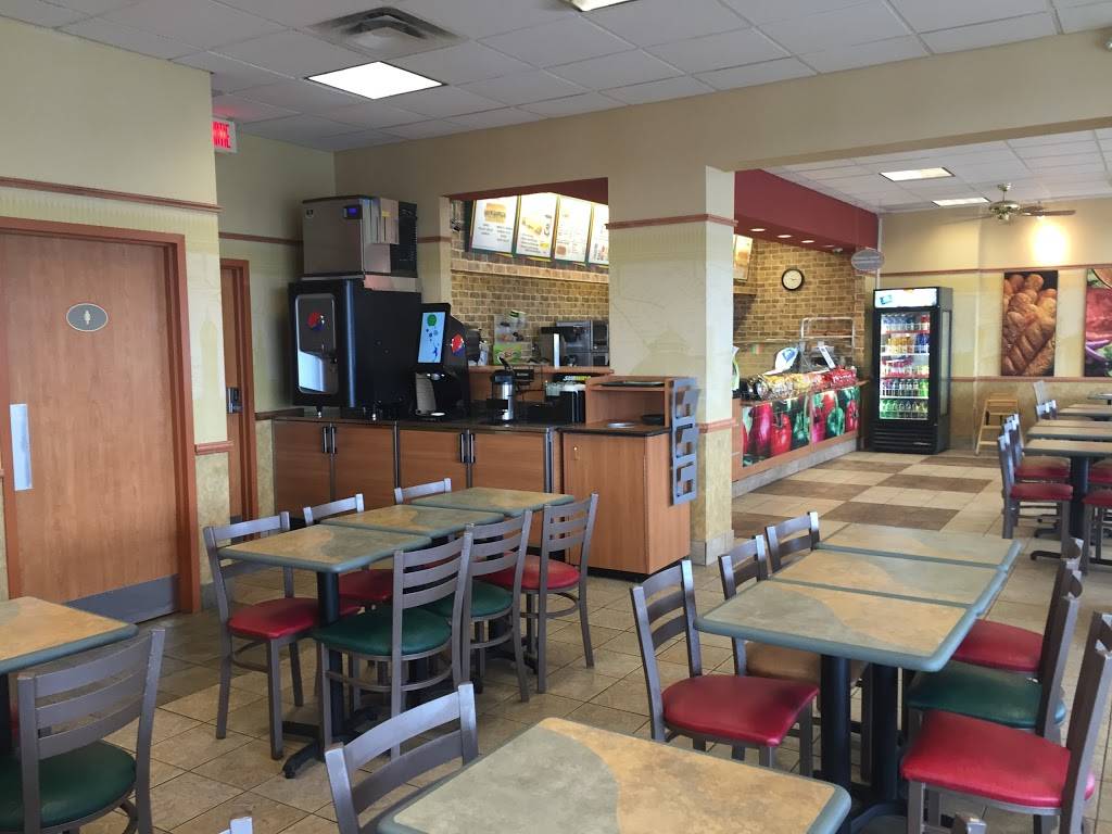 SUBWAY | restaurant | 1268 Boulevard des Seigneurs, Terrebonne, QC J6W 4Z1, Canada | 4509619991 OR +1 450-961-9991