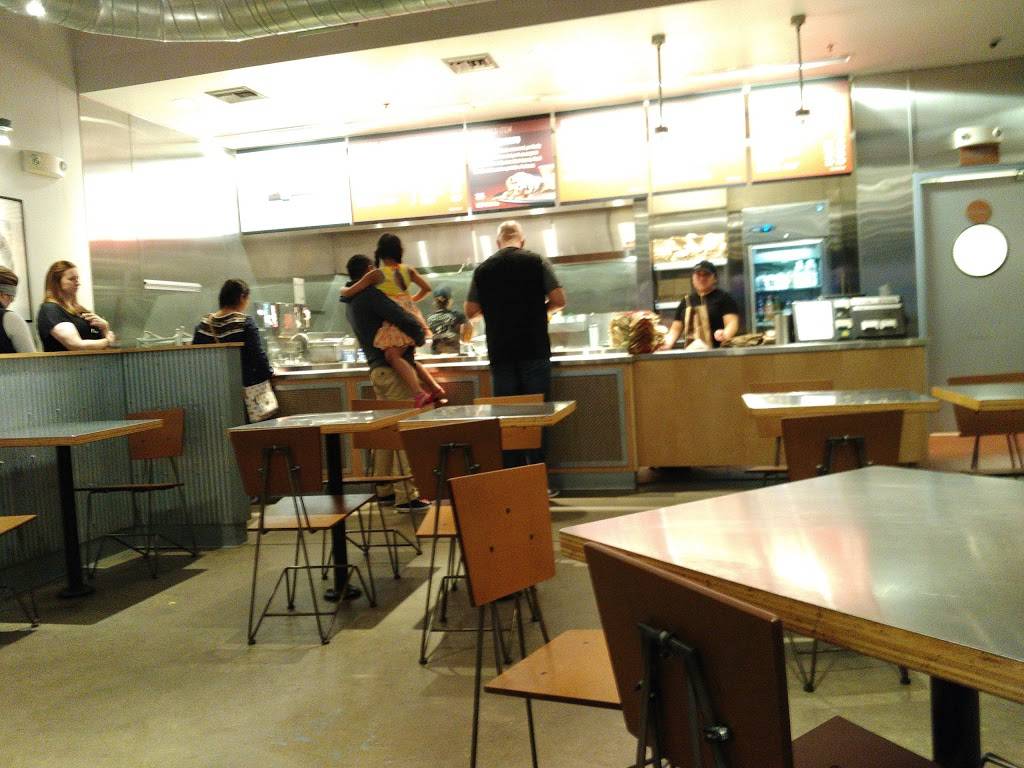 Chipotle Mexican Grill | restaurant | 9120 SW Hall Blvd ste d, Portland, OR 97223, USA | 5036209700 OR +1 503-620-9700