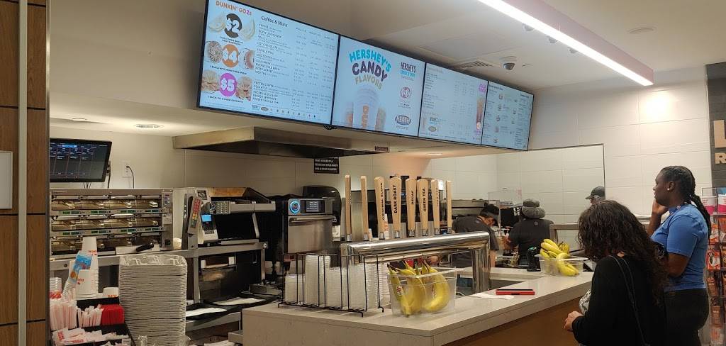Dunkin | bakery | 100 Harborside Dr Gate A13, East Boston, MA 02128, USA | 6175696147 OR +1 617-569-6147