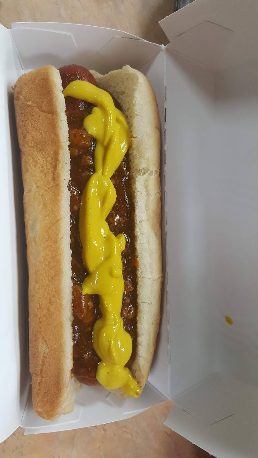 Wienerschnitzel | restaurant | 9370 W Northern Ave, Glendale, AZ 85305, USA | 6238771322 OR +1 623-877-1322