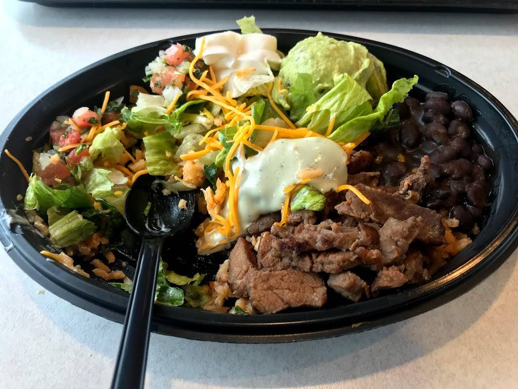 Taco Bell | meal takeaway | 138 S Main St, Freeland, MI 48623, USA | 9896952893 OR +1 989-695-2893