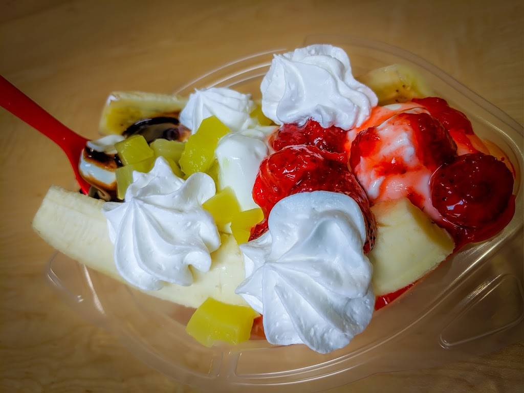 Dairy Queen Grill & Chill | restaurant | 2036 Robertson Rd, Nepean, ON K2H 5Y8, Canada | 6137211396 OR +1 613-721-1396