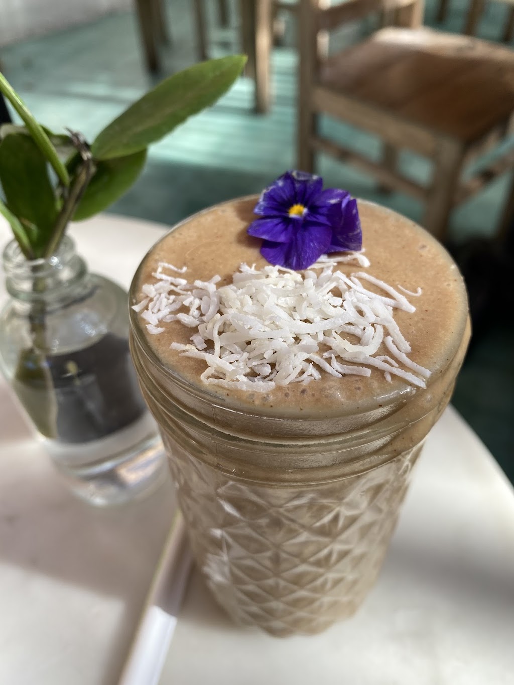 Topanga Living Cafe | cafe | 1704 N Topanga Canyon Blvd, Topanga, CA 90290, USA | 3104559888 OR +1 310-455-9888