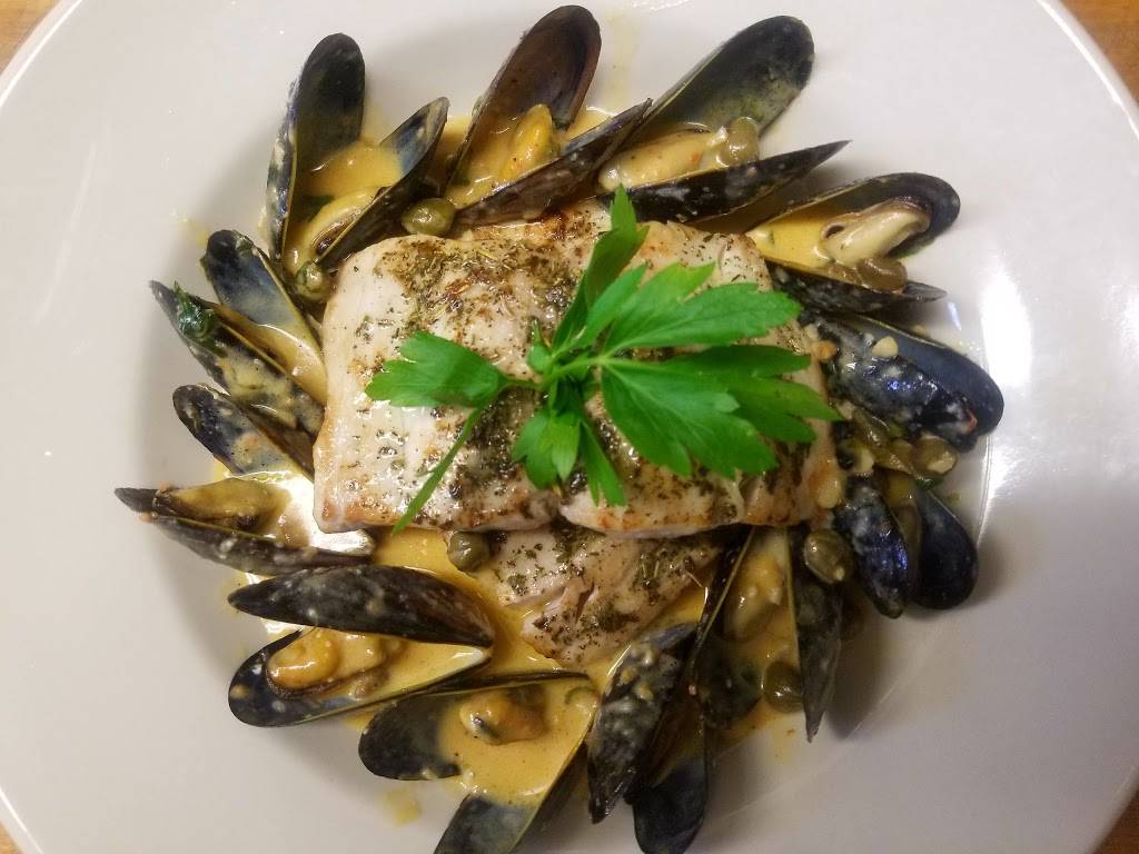 Gianni Figs Ristorante | restaurant | 6 Elm St, South Deerfield, MA 01373, USA | 4133505940 OR +1 413-350-5940