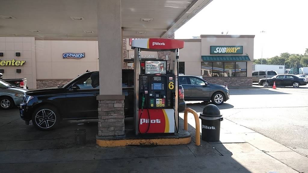 Pilot Travel Center | restaurant | 2501 Burr St, Gary, IN 46406, USA | 2198442661 OR +1 219-844-2661