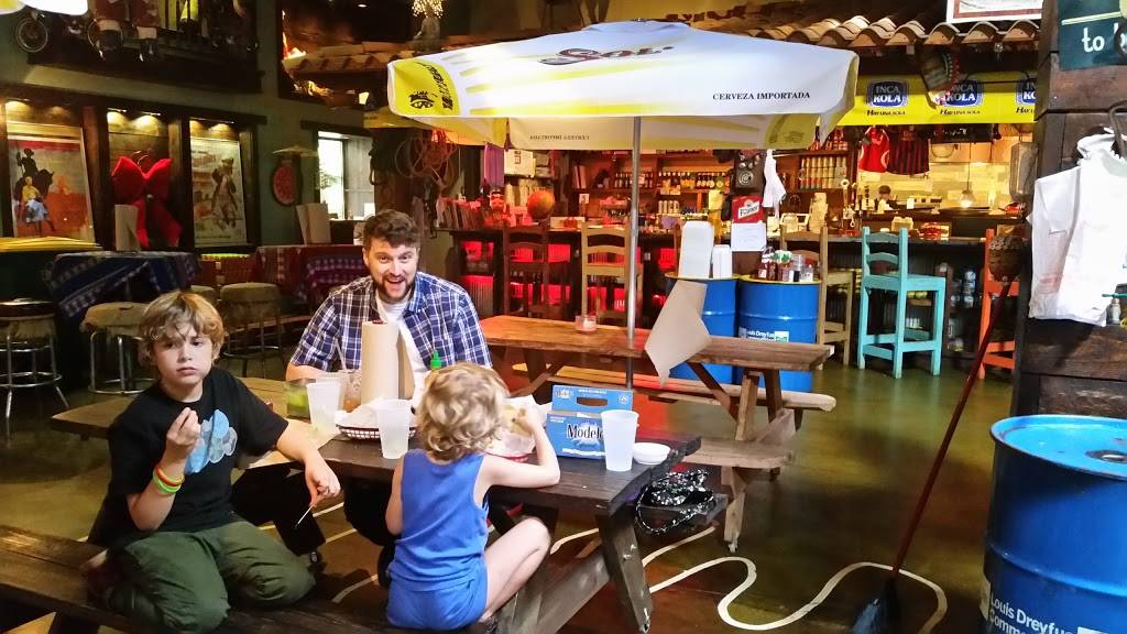 Cali N Titos | restaurant | 1245 Cedar Shoals Dr, Athens, GA 30605, USA | 7063557087 OR +1 706-355-7087