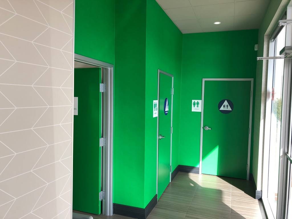 Subway | meal takeaway | 709 Cirby Way Suite #140, Roseville, CA 95661, USA | 9167424755 OR +1 916-742-4755