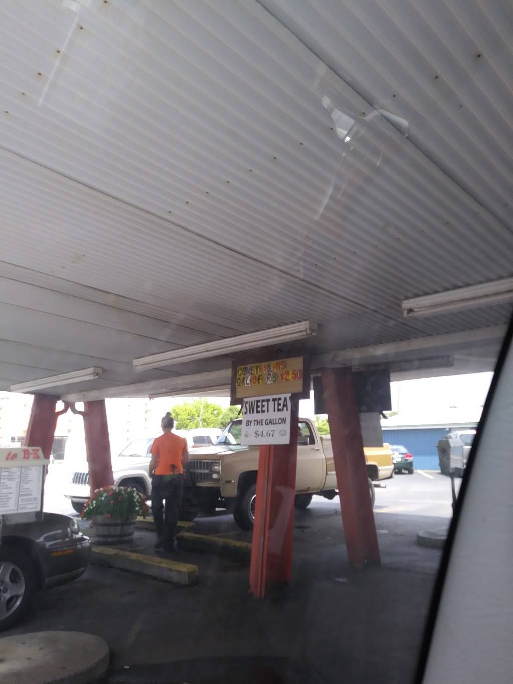 Barkers B & K | restaurant | 1100 E Markland Ave, Kokomo, IN 46901, USA | 7654520909 OR +1 765-452-0909