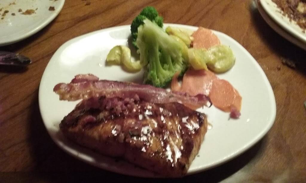 Outback Steakhouse | restaurant | 3105 Capital Blvd, Raleigh, NC 27604, USA | 9197900990 OR +1 919-790-0990