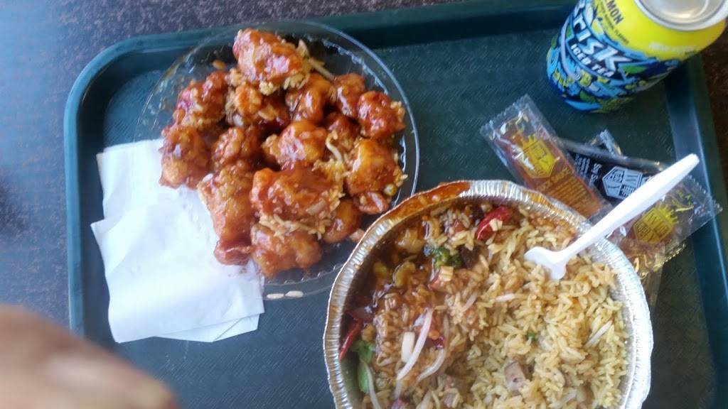 Tin Sing | restaurant | 2705, 144 Tulip Ave, Floral Park, NY 11001, USA | 5163526688 OR +1 516-352-6688