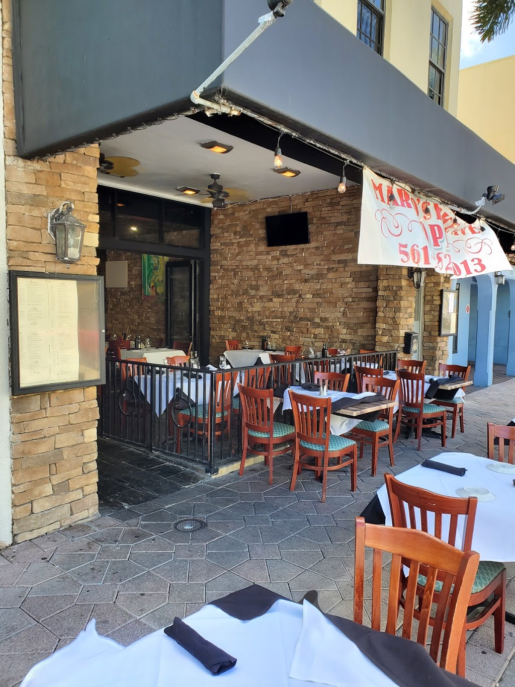 Fire & Ice | restaurant | 707 Lake Ave, Lake Worth, FL 33460, USA | 5614691099 OR +1 561-469-1099