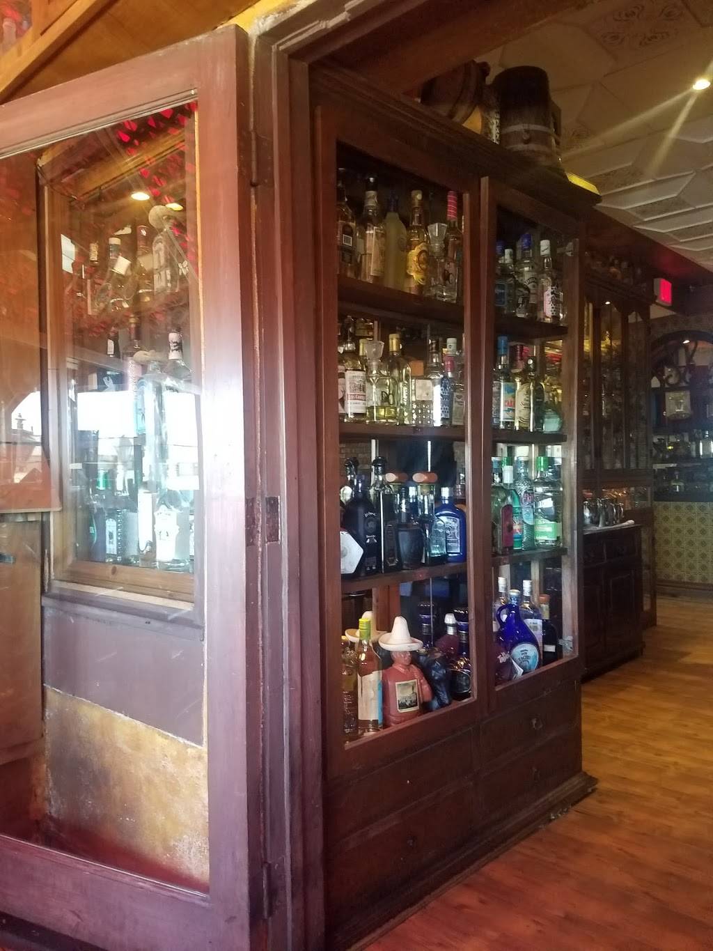 El Agave Tequileria | restaurant | 2304 San Diego Ave B, San Diego, CA 92110, USA | 6192200692 OR +1 619-220-0692