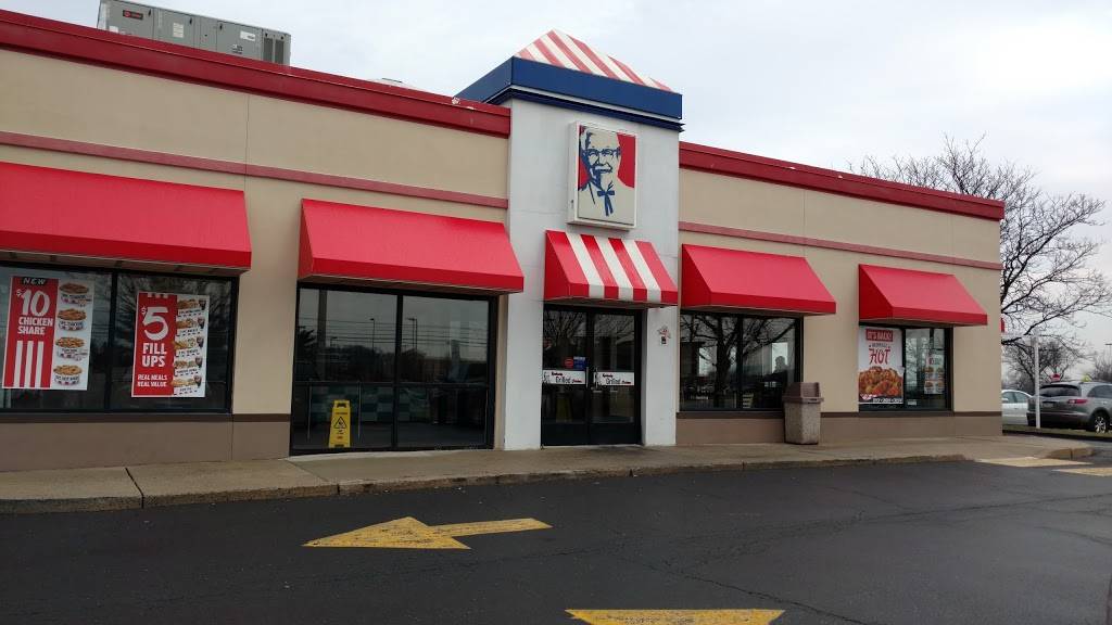 KFC | restaurant | 32 Airport Square, North Wales, PA 19454, USA | 2154127224 OR +1 215-412-7224