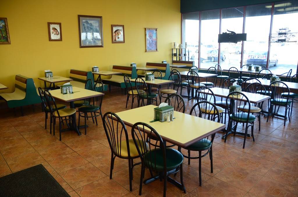 Fiesta Burrito | restaurant | 924 W 75th St #104, Naperville, IL 60564, USA | 6304167525 OR +1 630-416-7525
