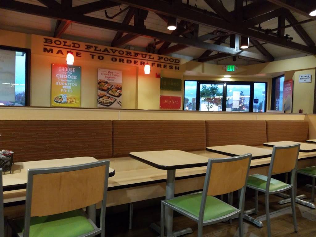 Del Taco | meal takeaway | 2401 S Azusa Ave, West Covina, CA 91792, USA | 6269654500 OR +1 626-965-4500