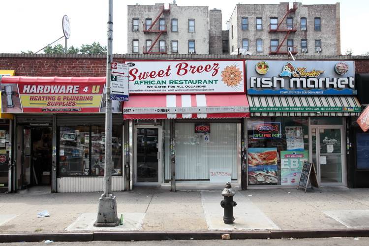 Sweet Breez | restaurant | 2857 White Plains Rd, The Bronx, NY 10467, USA | 3472759324 OR +1 347-275-9324