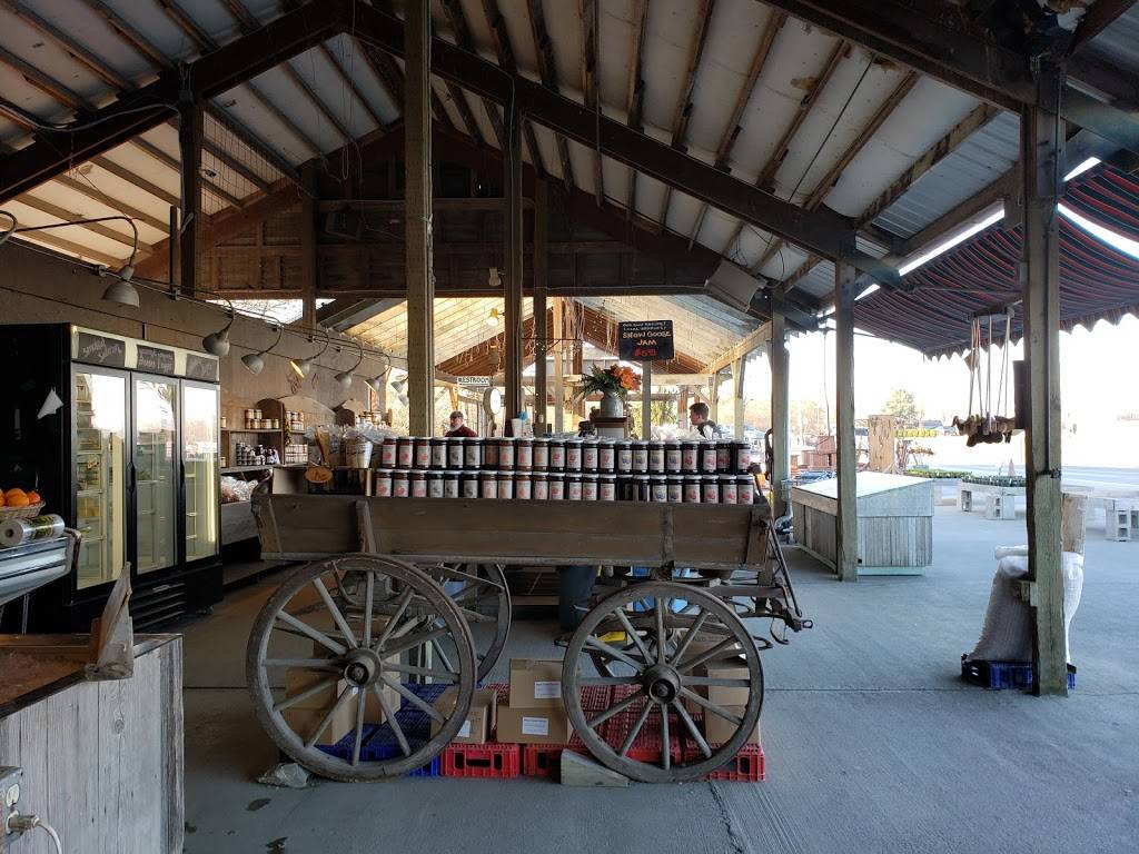 Snow Goose Produce Mt. Vernon | restaurant | 15302 Fir Island Rd, Mt Vernon, WA 98273, USA | 3604456908 OR +1 360-445-6908