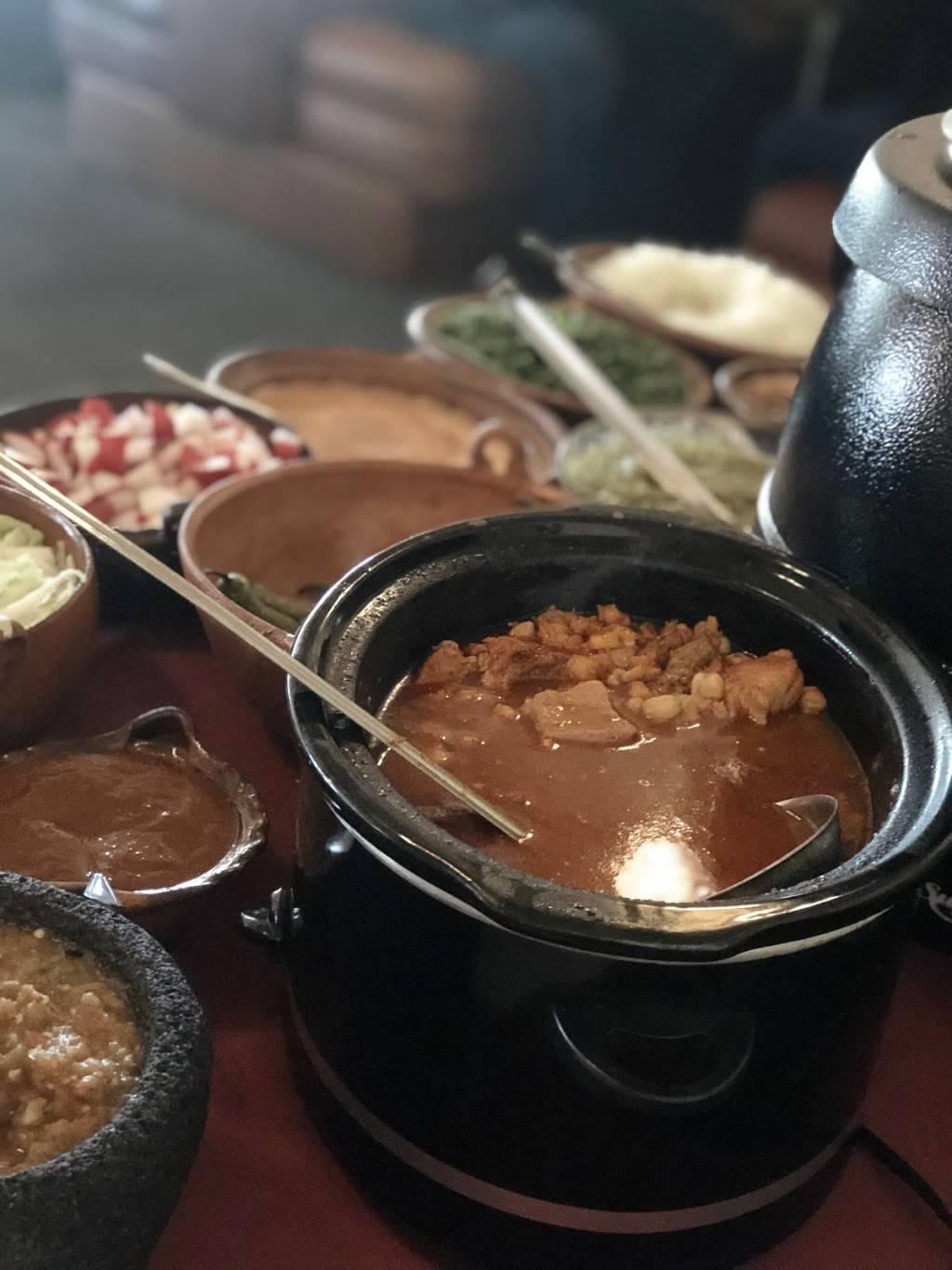 El Jacalito | restaurant | 2331, 10221 Valley Blvd, El Monte, CA 91731, USA | 6264422155 OR +1 626-442-2155