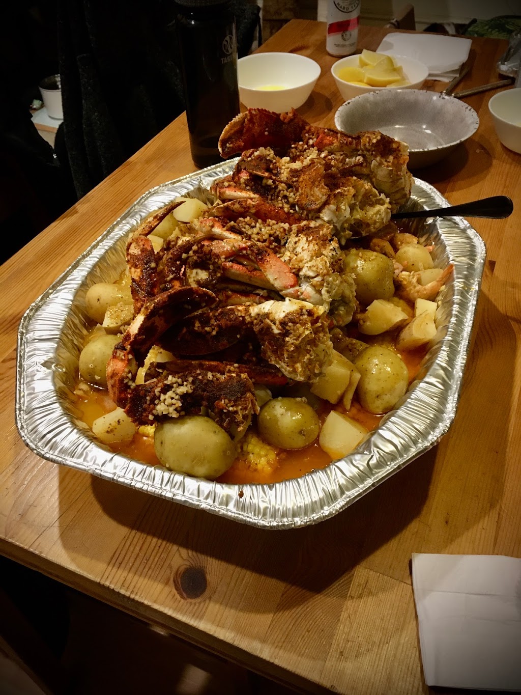 A & J seafood | meal takeaway | 3148 N Broad St, Philadelphia, PA 19132, USA | 2152257700 OR +1 215-225-7700