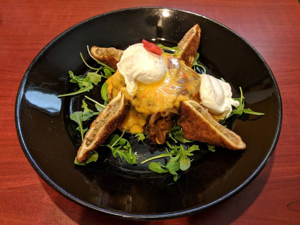 Daybreak Family Restaurant | restaurant | 337 W Center St, West Bridgewater, MA 02379, USA | 5085835341 OR +1 508-583-5341